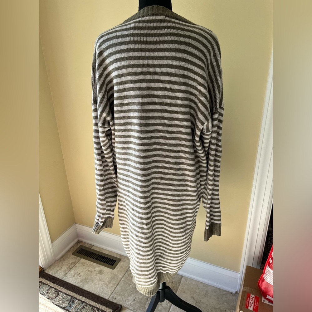 🆕 Easel Women's M Green Striped Knit Sweater Dress w/ Pockets Casual Oversized - Picture 3 of 10